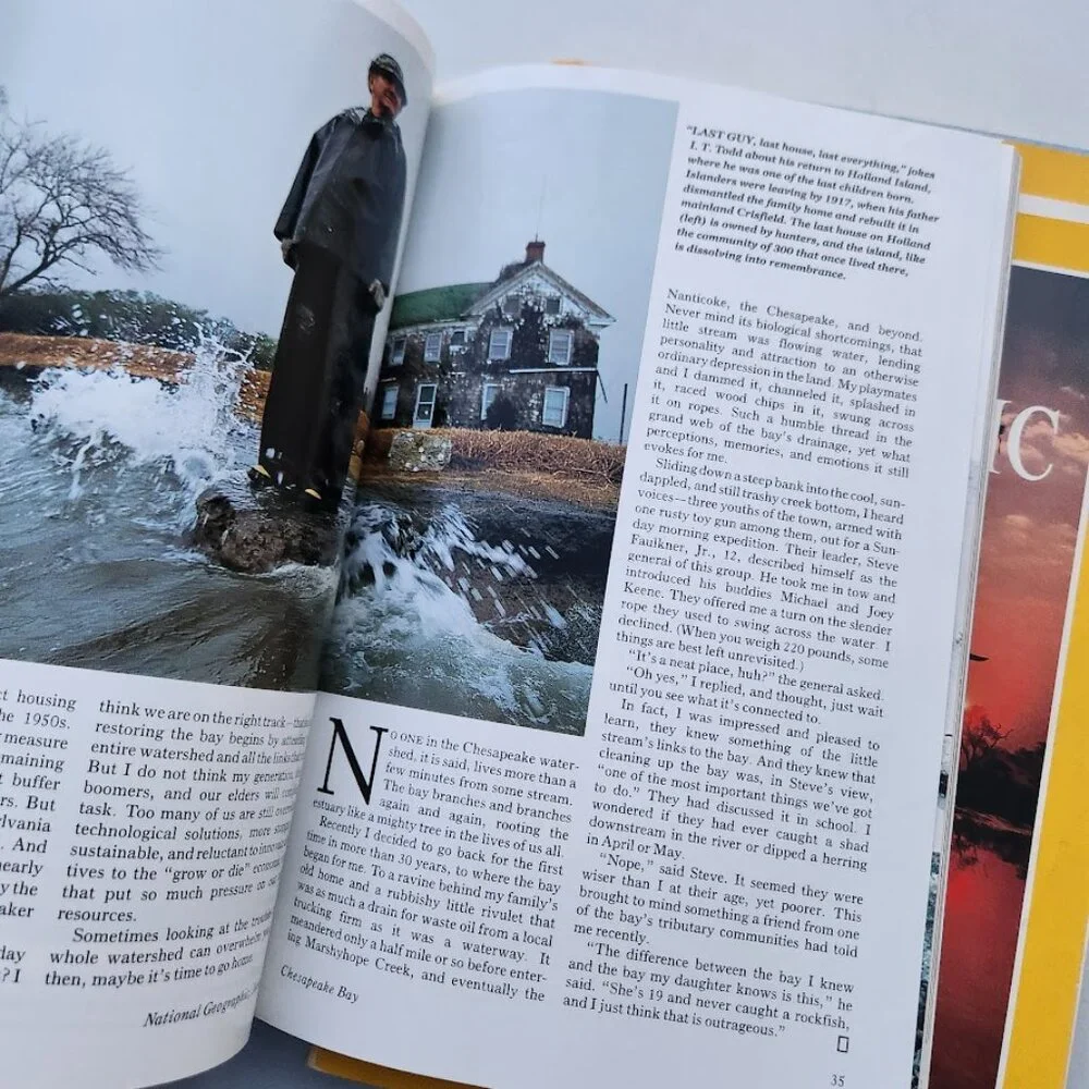 2X Vintage National Geographic Magazine Bundle Set Magazines Random 2 Magazines